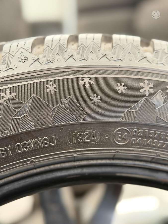 Semperit SPEED-GRIP 5, зимние 225/55 R17