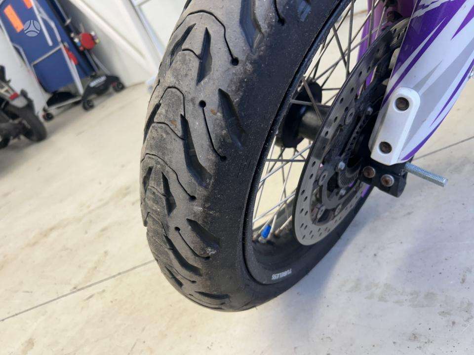 Husqvarna Enduro 693cc, enduro / adventure