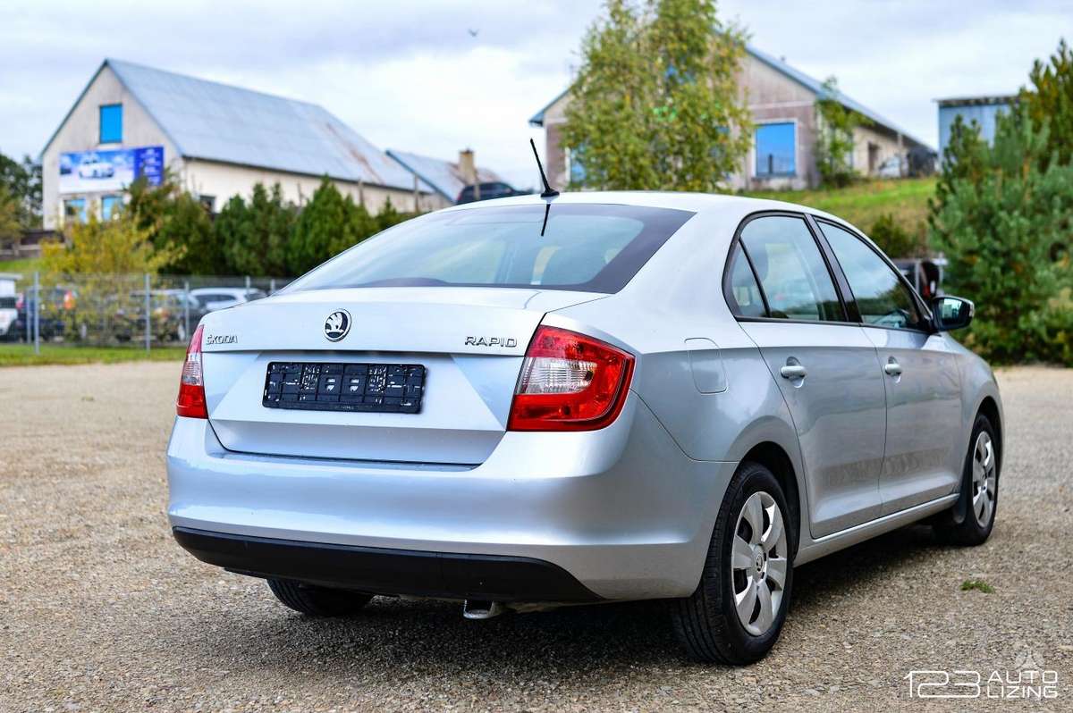 Skoda Rapid, 1.2 l., Хэтчбек