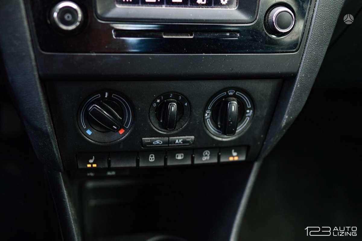 Skoda Rapid, 1.2 l., Хэтчбек