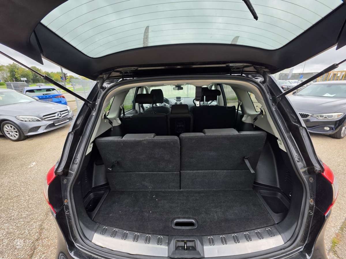 Nissan Qashqai+2 2011 — photo 7