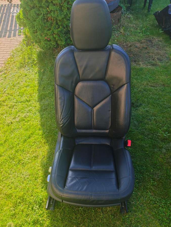 Porsche Cayenne сиденья