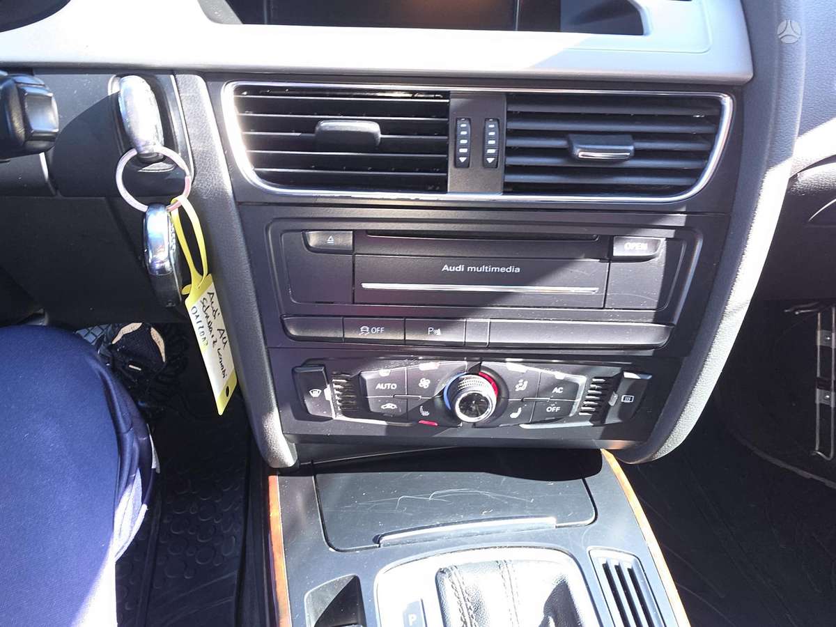 Audi A4, 2.0 l., Универсал