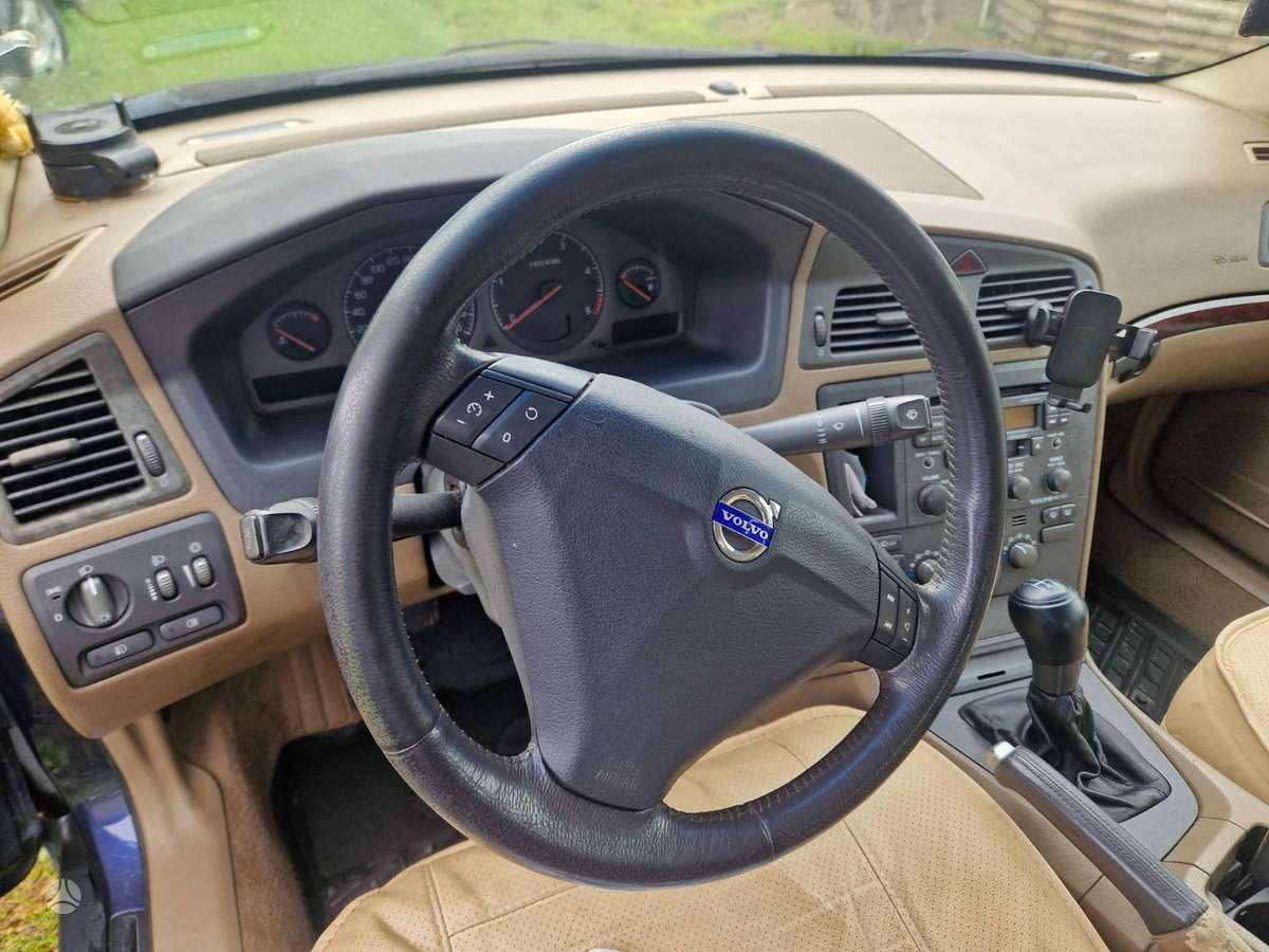 Volvo S60, 2.4 l., Седан