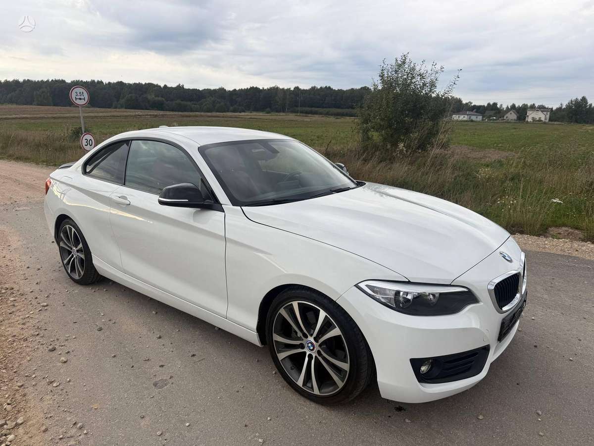 BMW 228, 2.0 l., Купе (coupe)