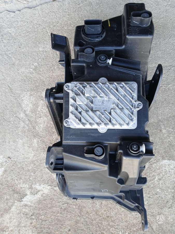 Jeep Grand Cherokee hubs