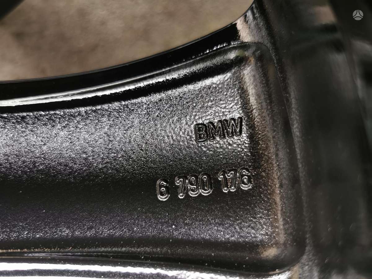BMW F10 / F30 / E90, легкосплавные , R18