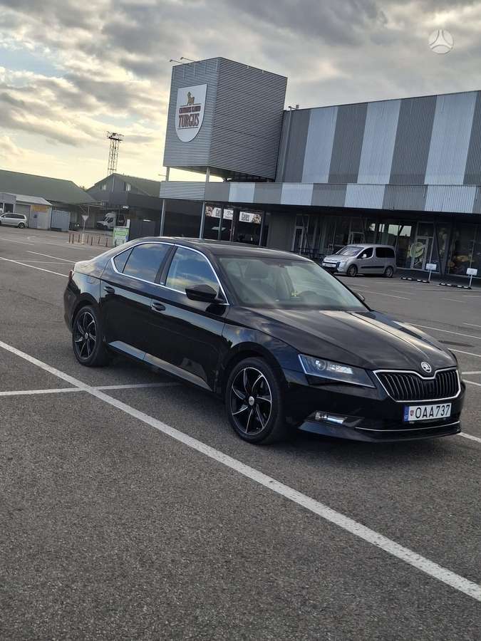 Skoda Superb, 2.0 l., hatchback
