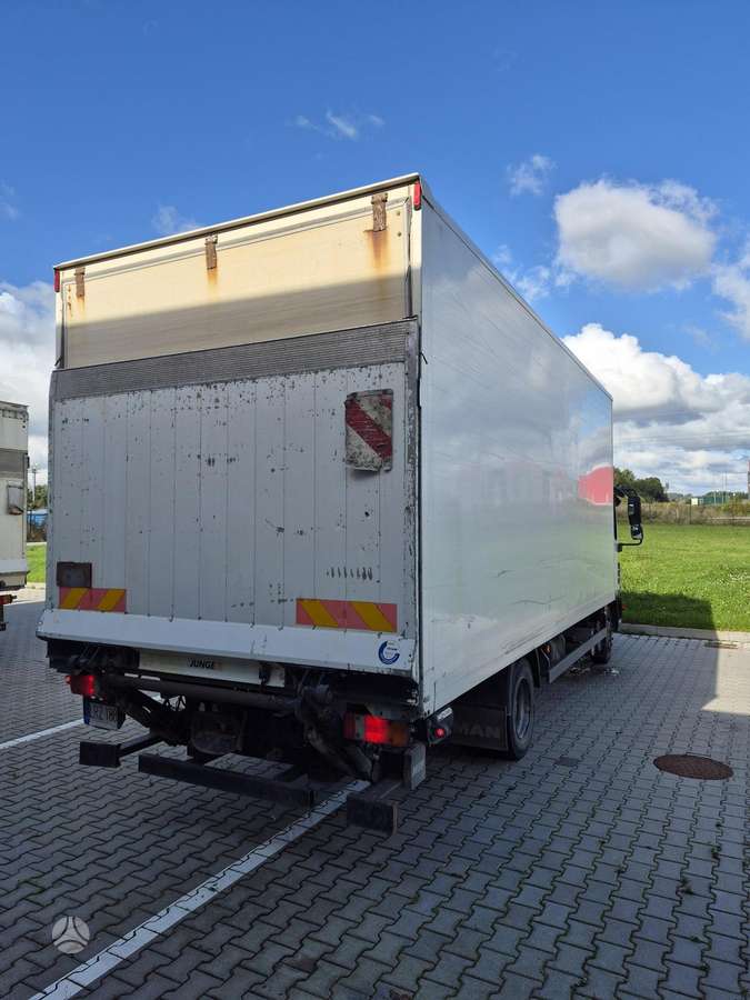 MAN TGL 8.180, box trucks / box vans