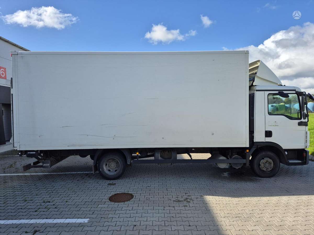 MAN TGL 8.180, box trucks / box vans