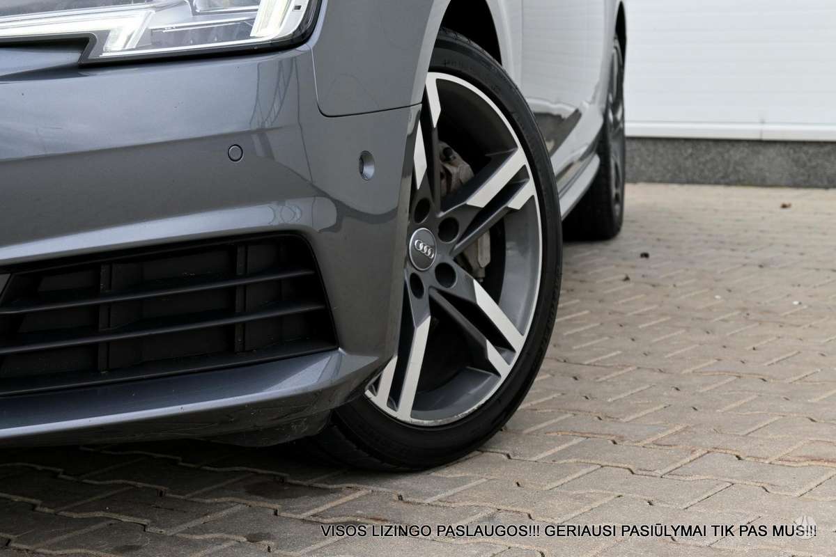 Audi A4, 2.0 l., Седан