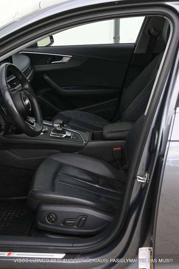 Audi A4, 2.0 l., Седан