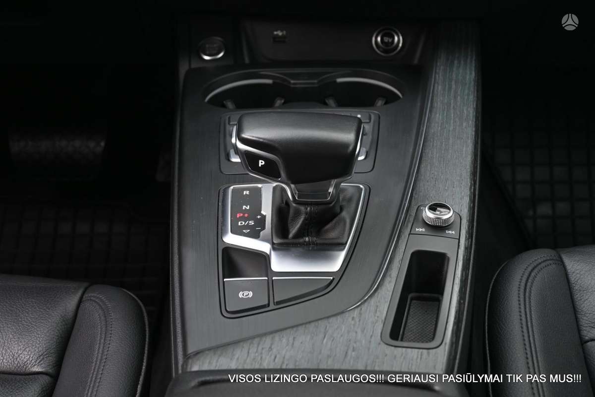 Audi A4, 2.0 l., Седан