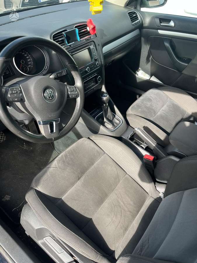 Volkswagen Golf, 1.6 l., Универсал