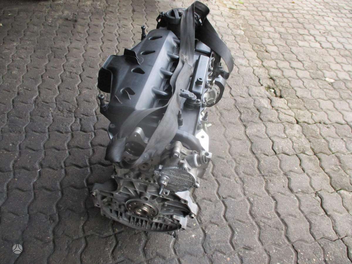 Volvo V70 Variklis 2 4d d5244t5