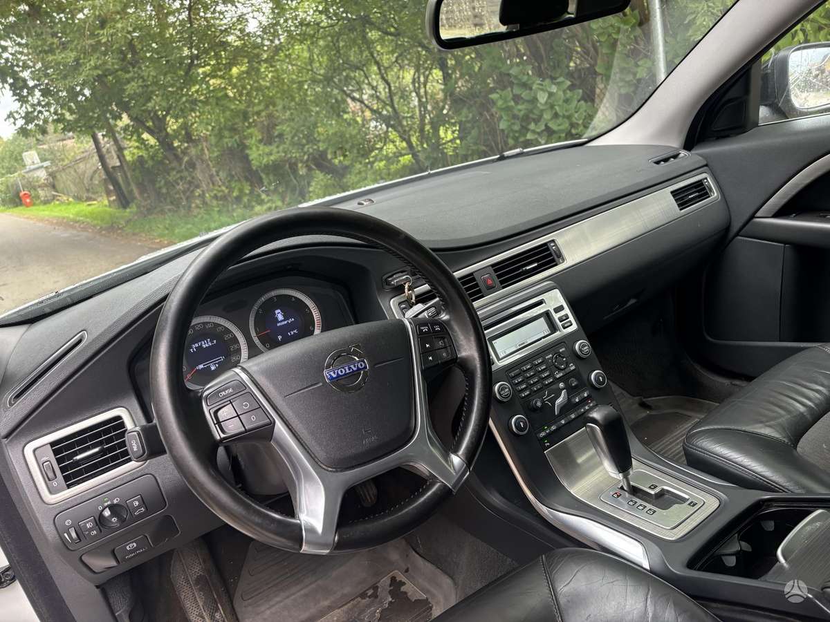 Volvo V70, 2.4 l., wagon