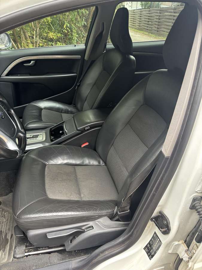 Volvo V70, 2.4 l., wagon
