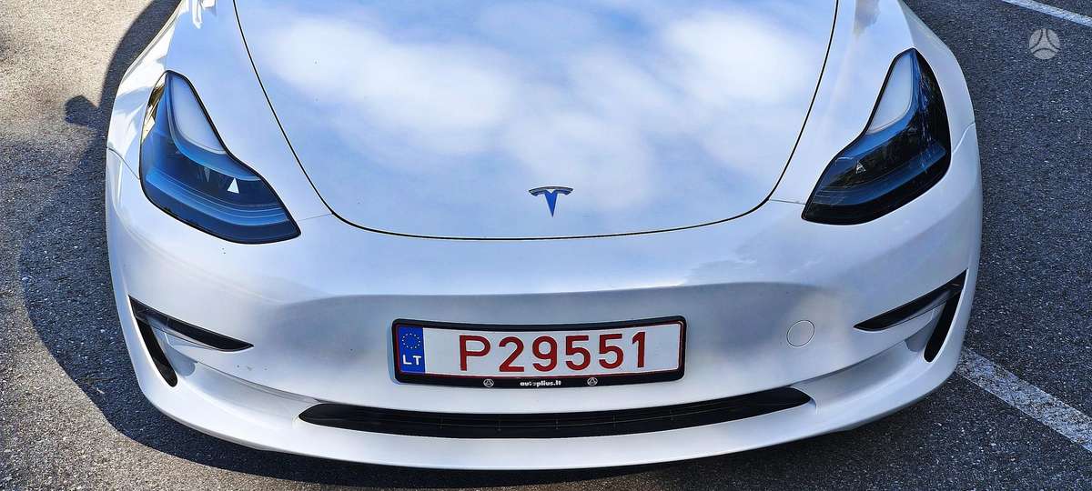 Tesla Model 3, 81 кВт·ч, Седан