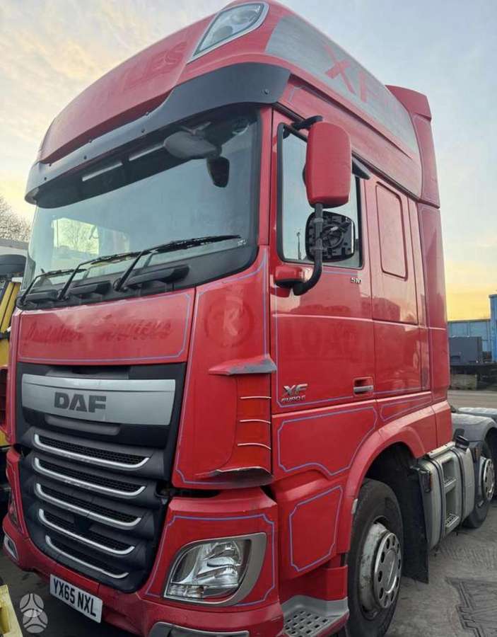 DAF 106 XF, vilkikai