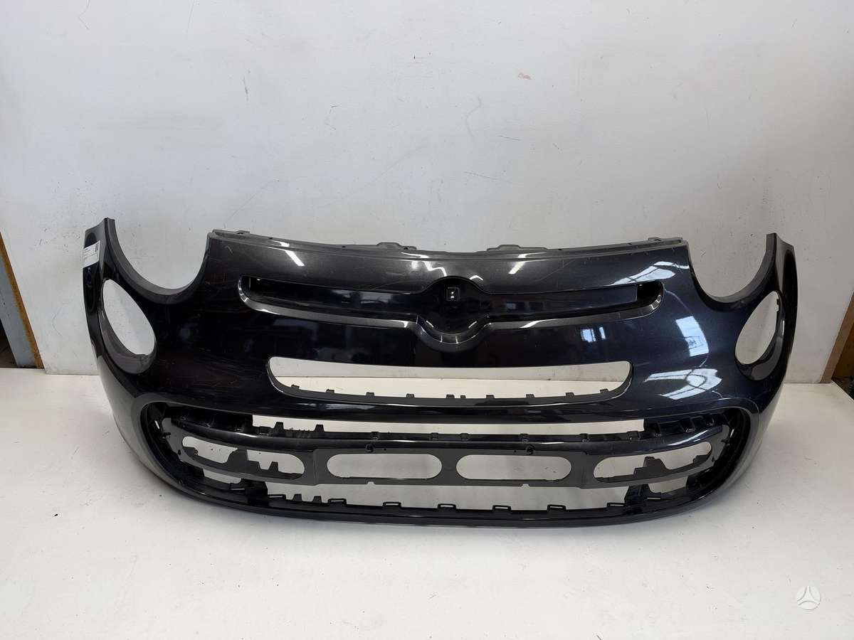 Fiat 500L bumpers, lights, front grill