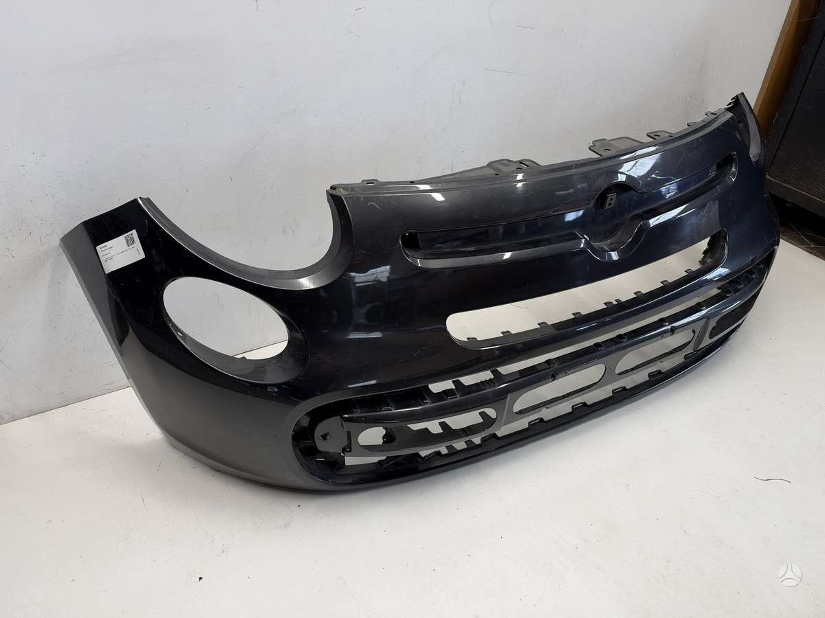 Fiat 500L bumpers, lights, front grill