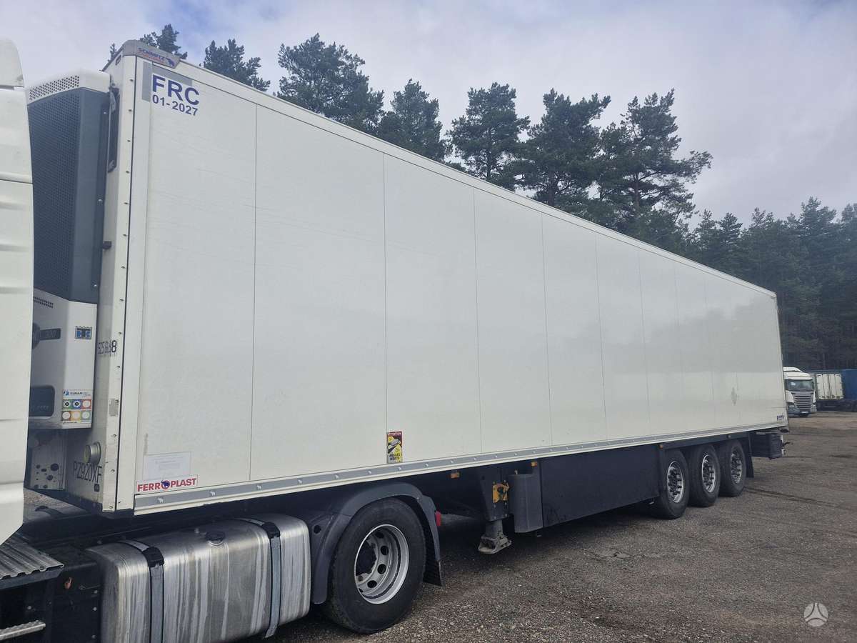 Schmitz ThermoKing SLX 300 7 cm, refrigerated