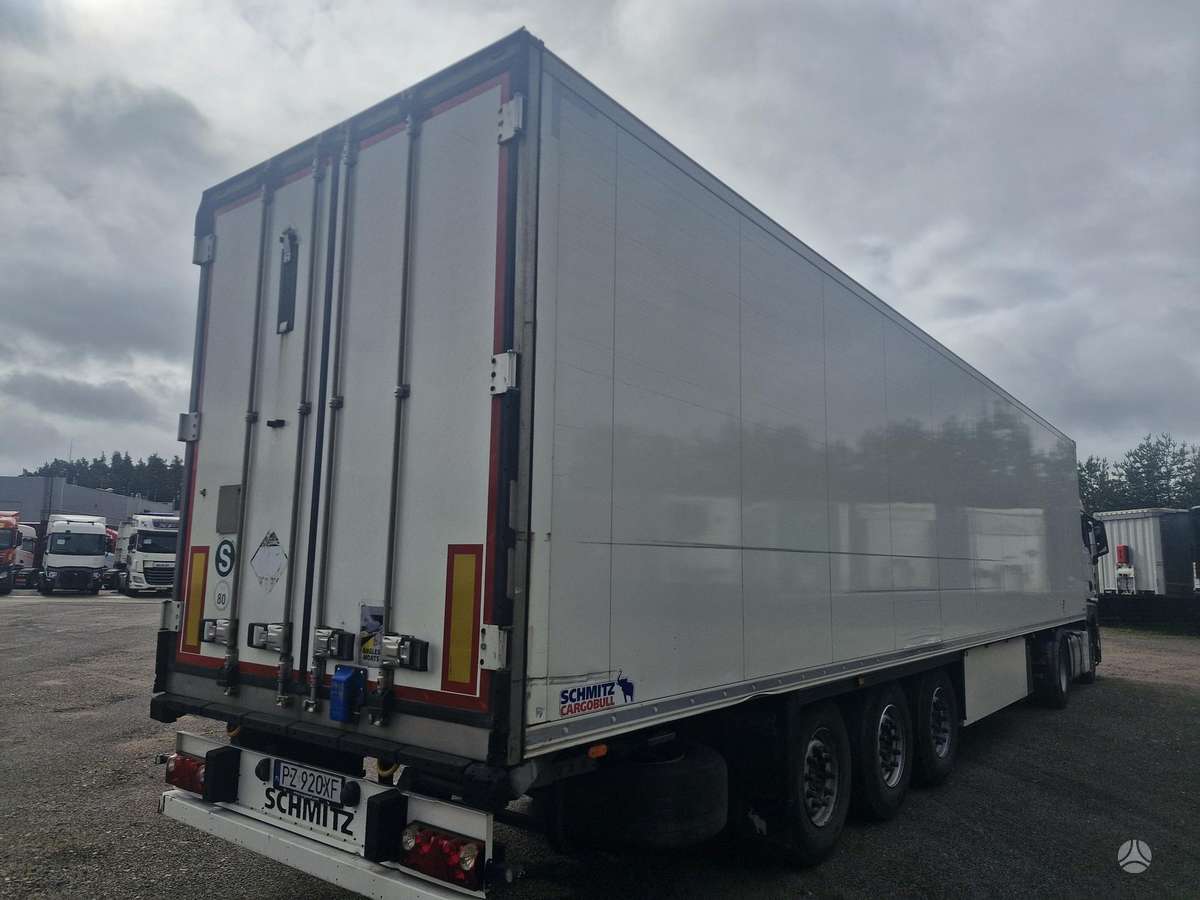 Schmitz ThermoKing SLX 300 7 cm, refrigerated