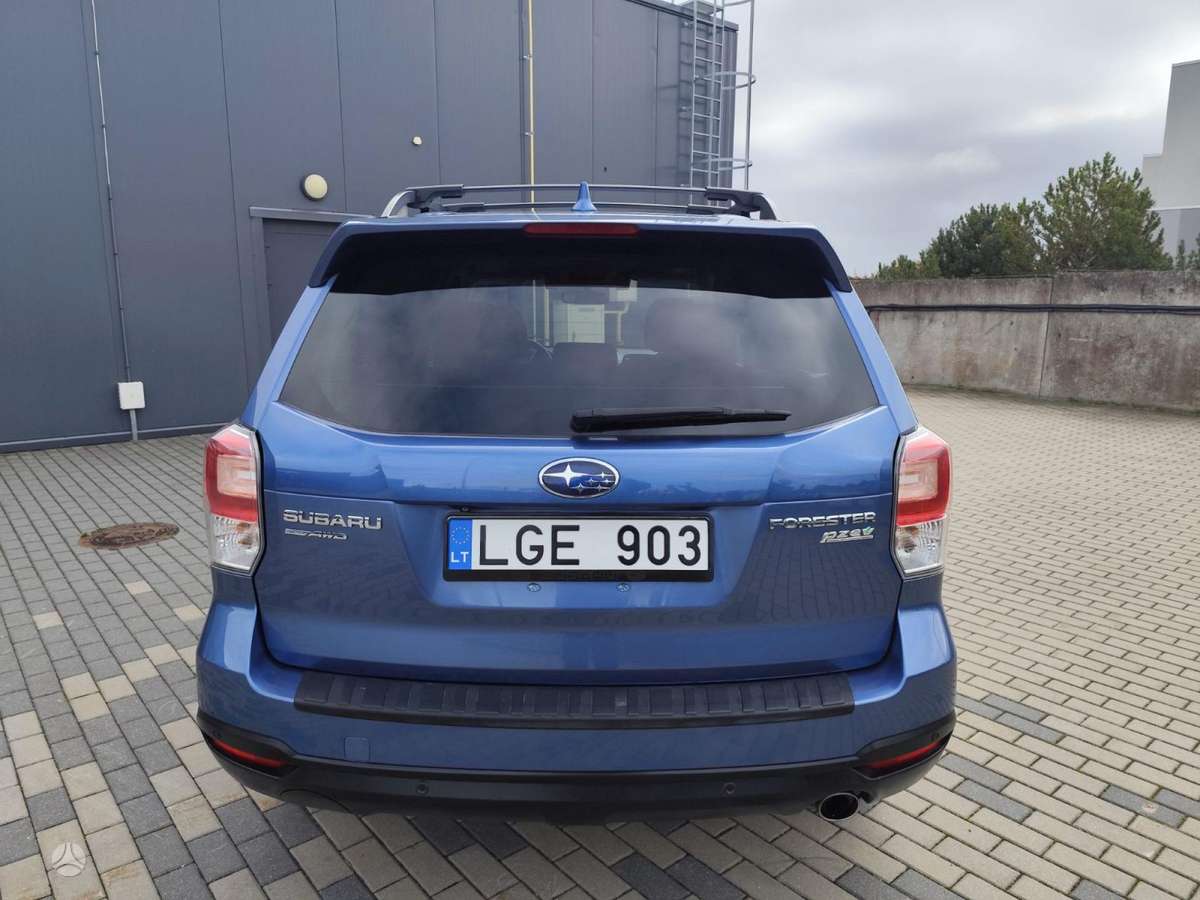 Subaru Forester, 2.5 l., off-road / crossover