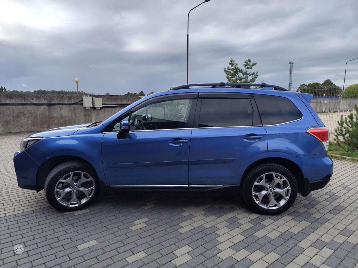Subaru Forester, 2.5 l., off-road / crossover