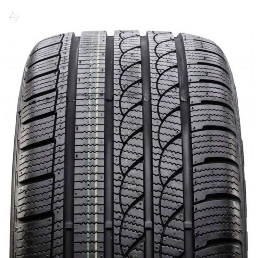 Rotalla Ice Plus S210, universalios 225/40 R18