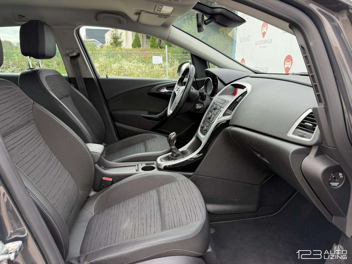 Opel Astra, 1.6 l., Универсал