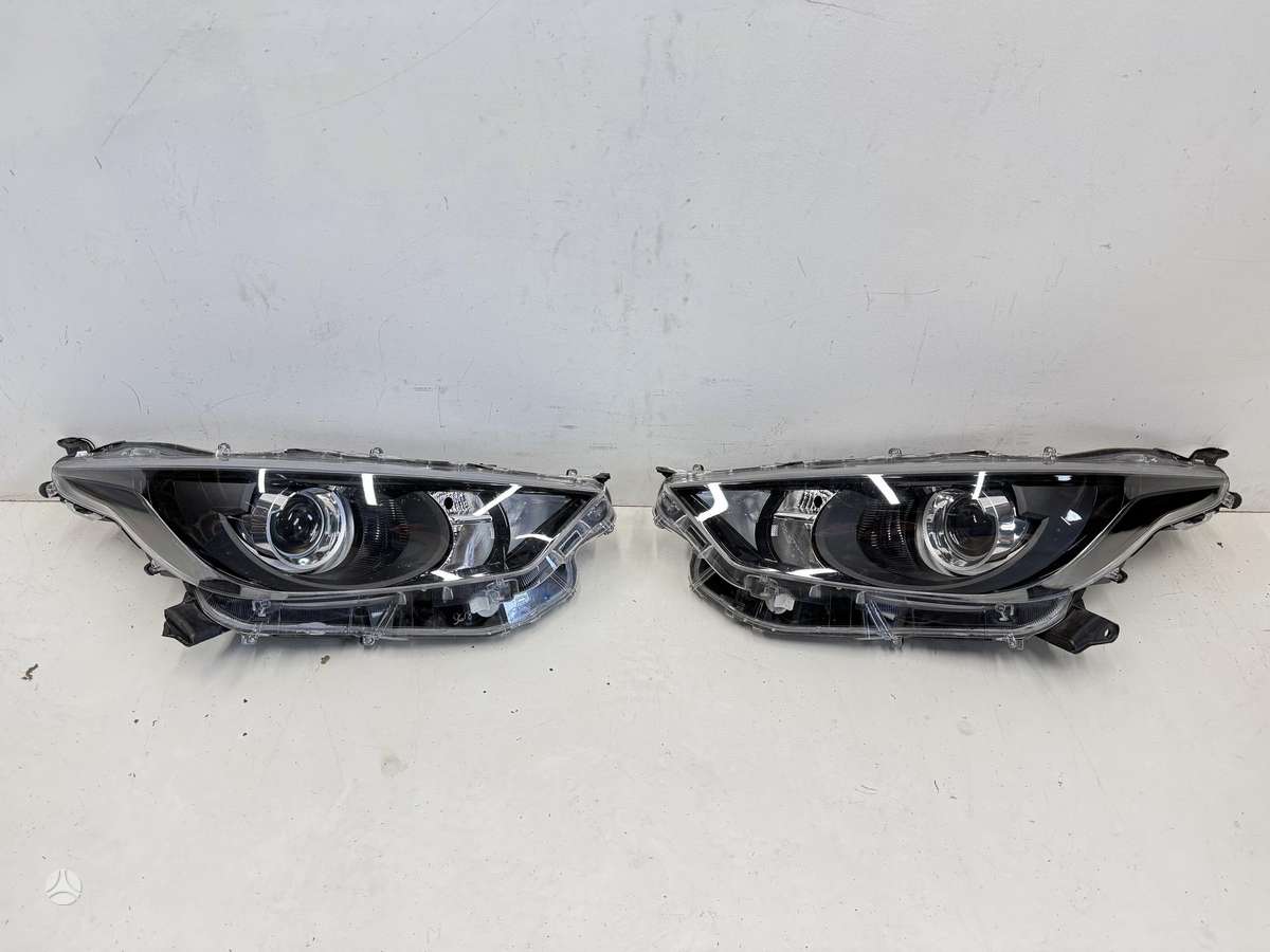 Toyota Yaris kėbulo dalys