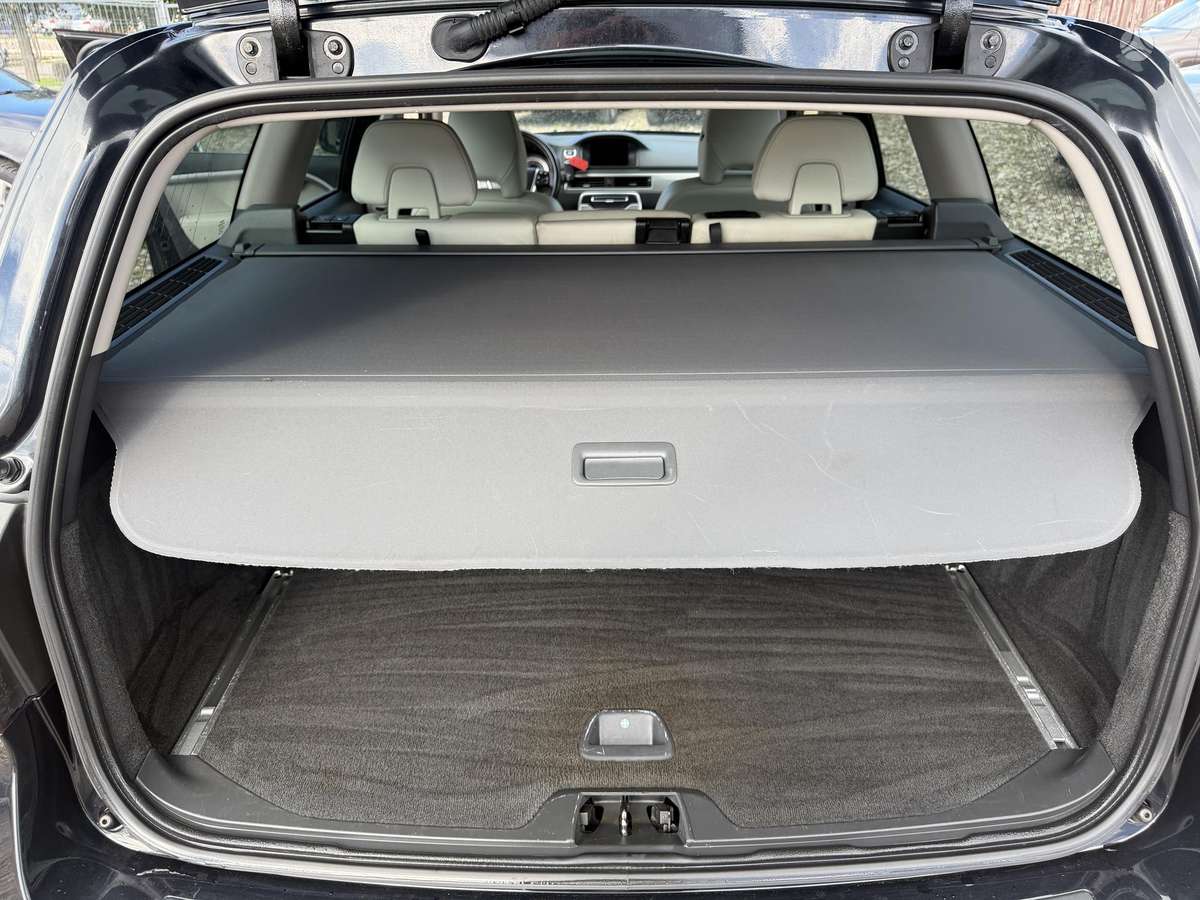 Volvo V70, 2.0 l., wagon