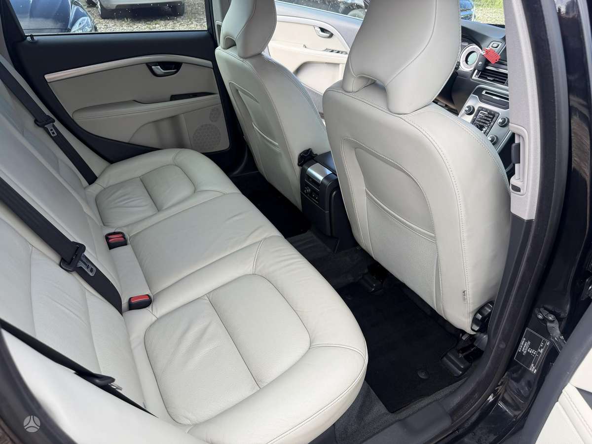 Volvo V70, 2.0 l., wagon