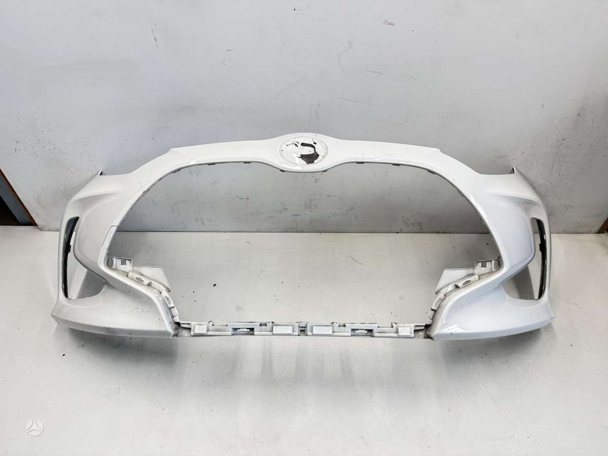 Toyota Yaris kėbulo dalys