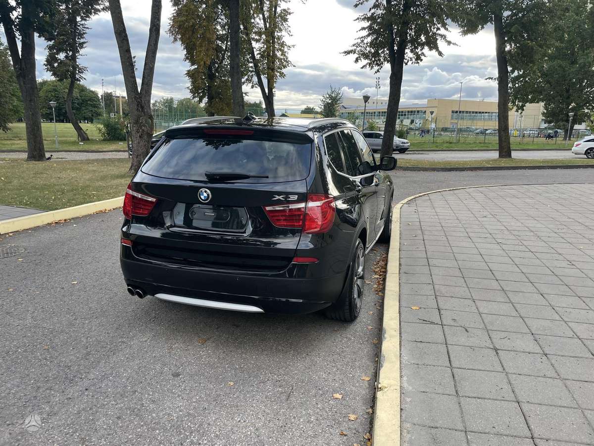 BMW X3, 3.0 l., off-road / crossover