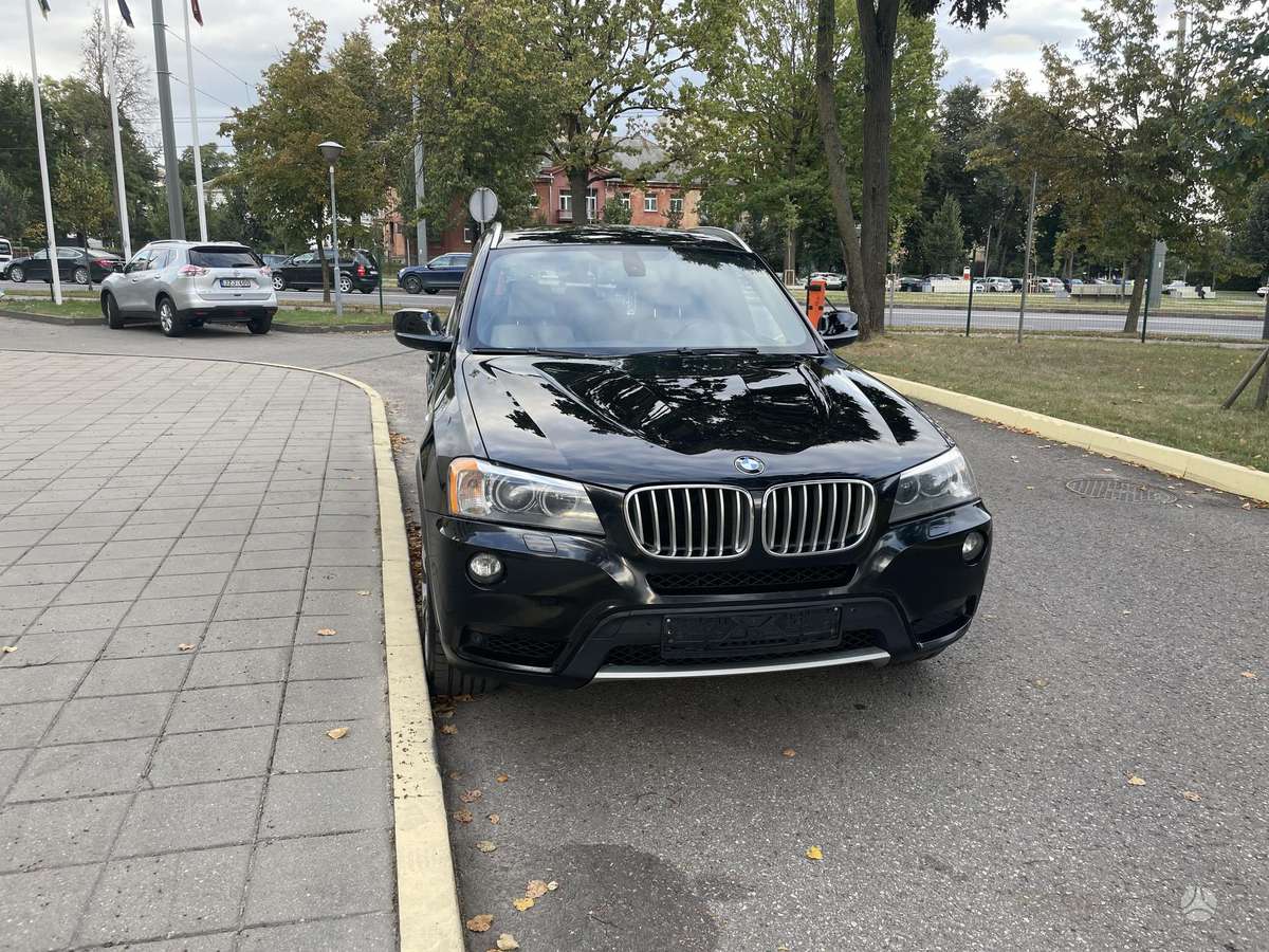 BMW X3, 3.0 l., off-road / crossover