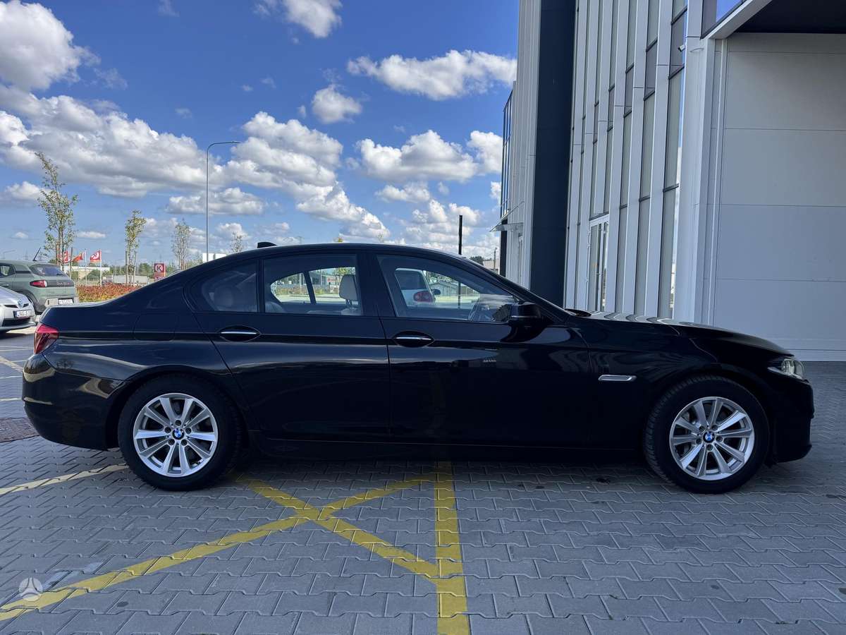 BMW 530, 3.0 l., Седан