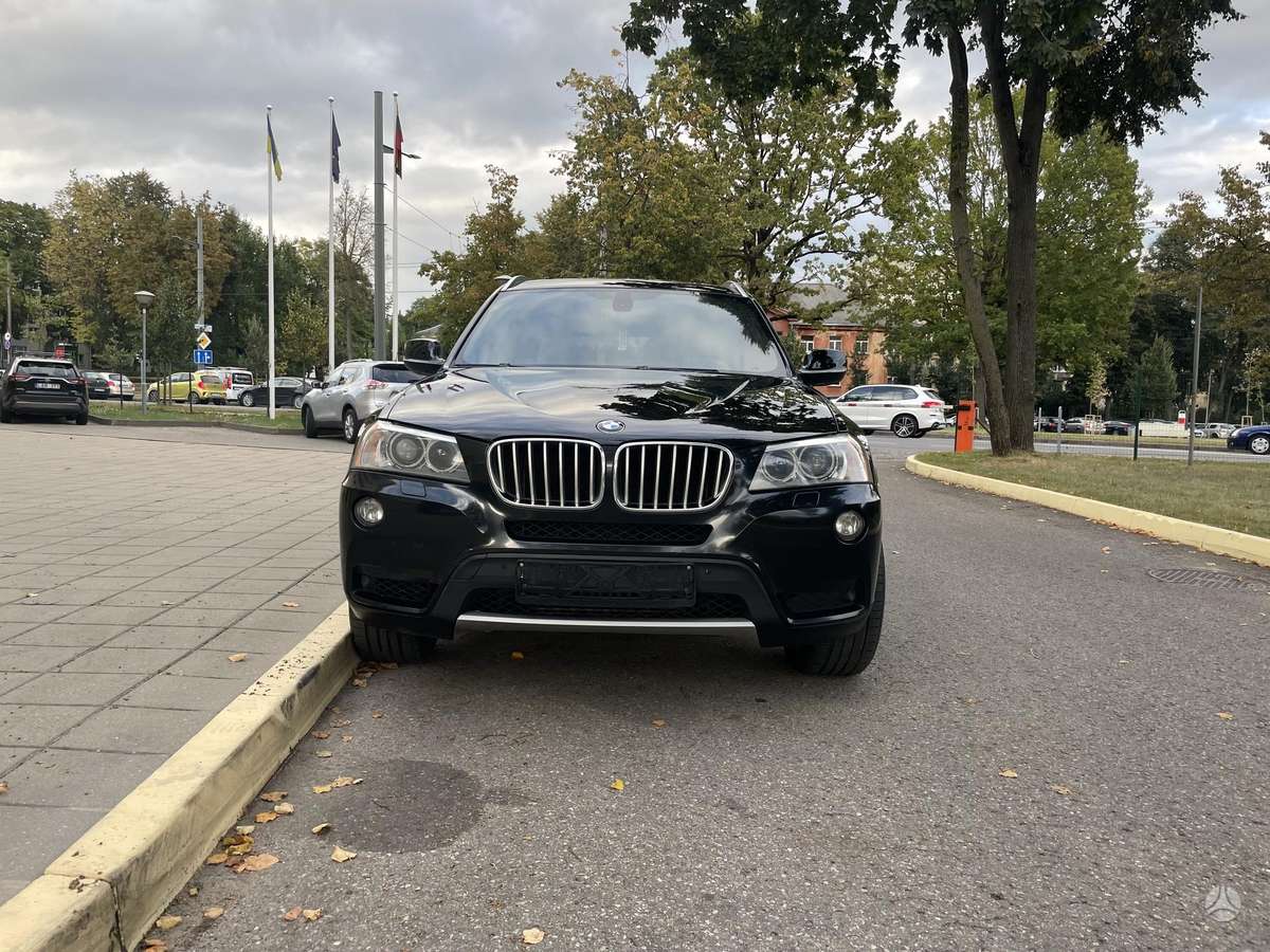BMW X3, 3.0 l., off-road / crossover