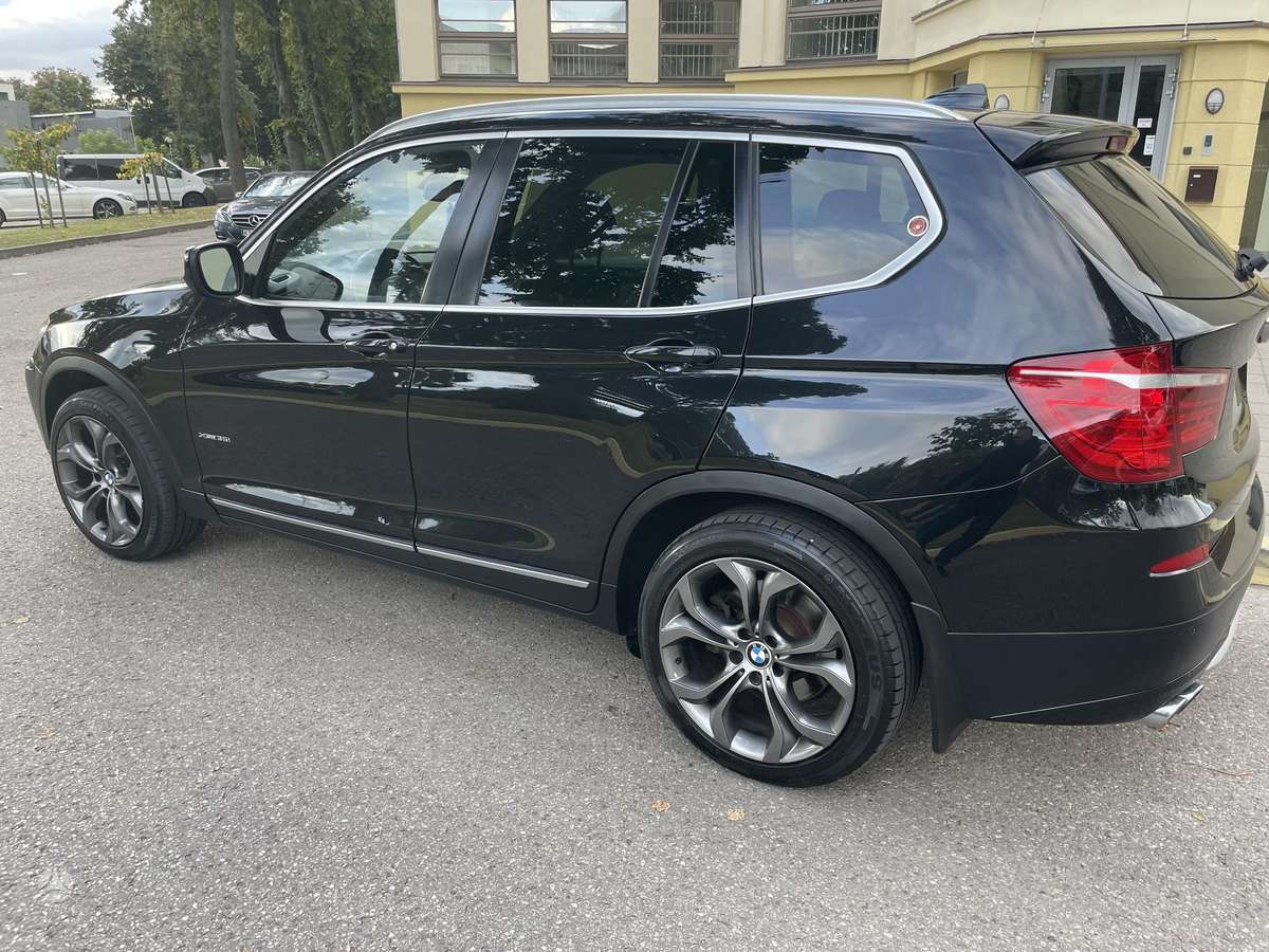 BMW X3, 3.0 l., off-road / crossover