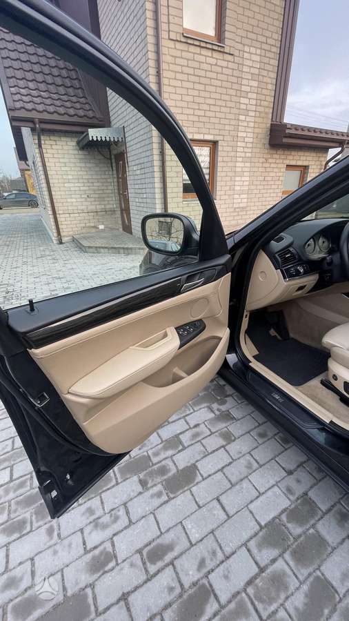 BMW X3, 3.0 l., off-road / crossover