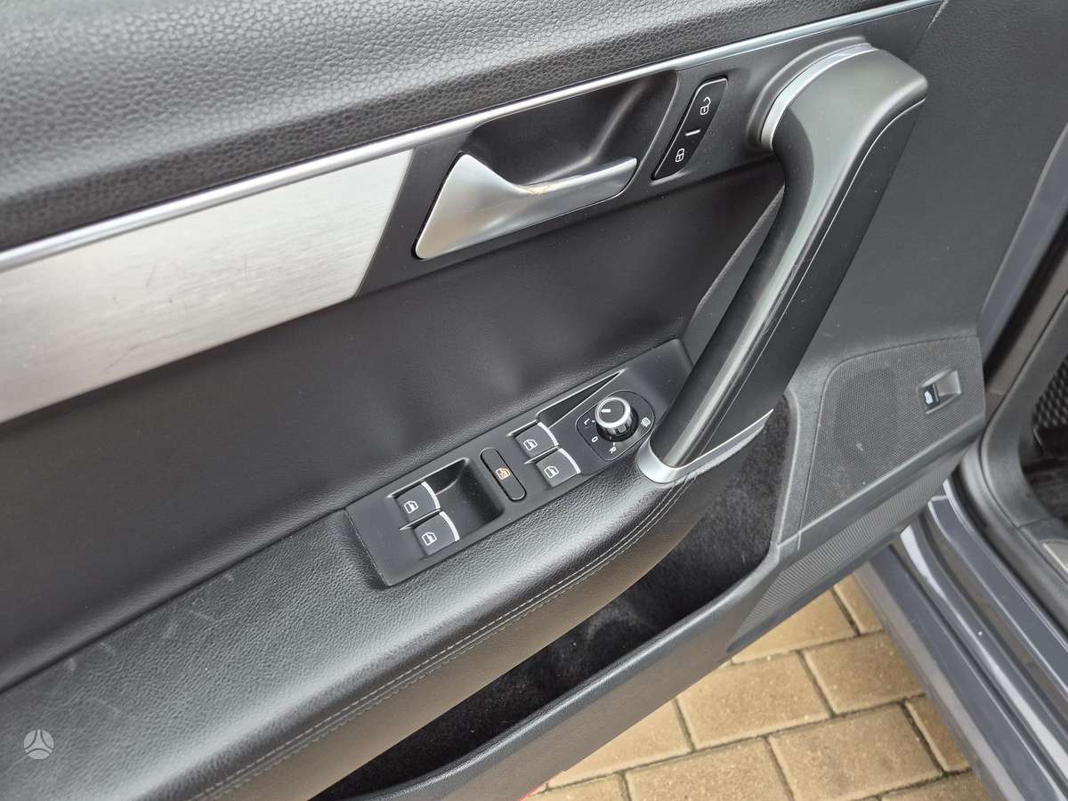 Volkswagen Passat, 2.0 l., Универсал