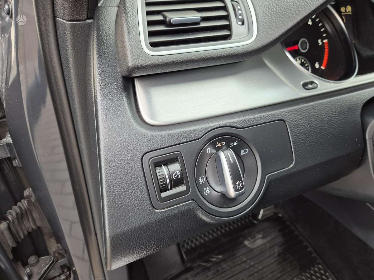 Volkswagen Passat, 2.0 l., Универсал