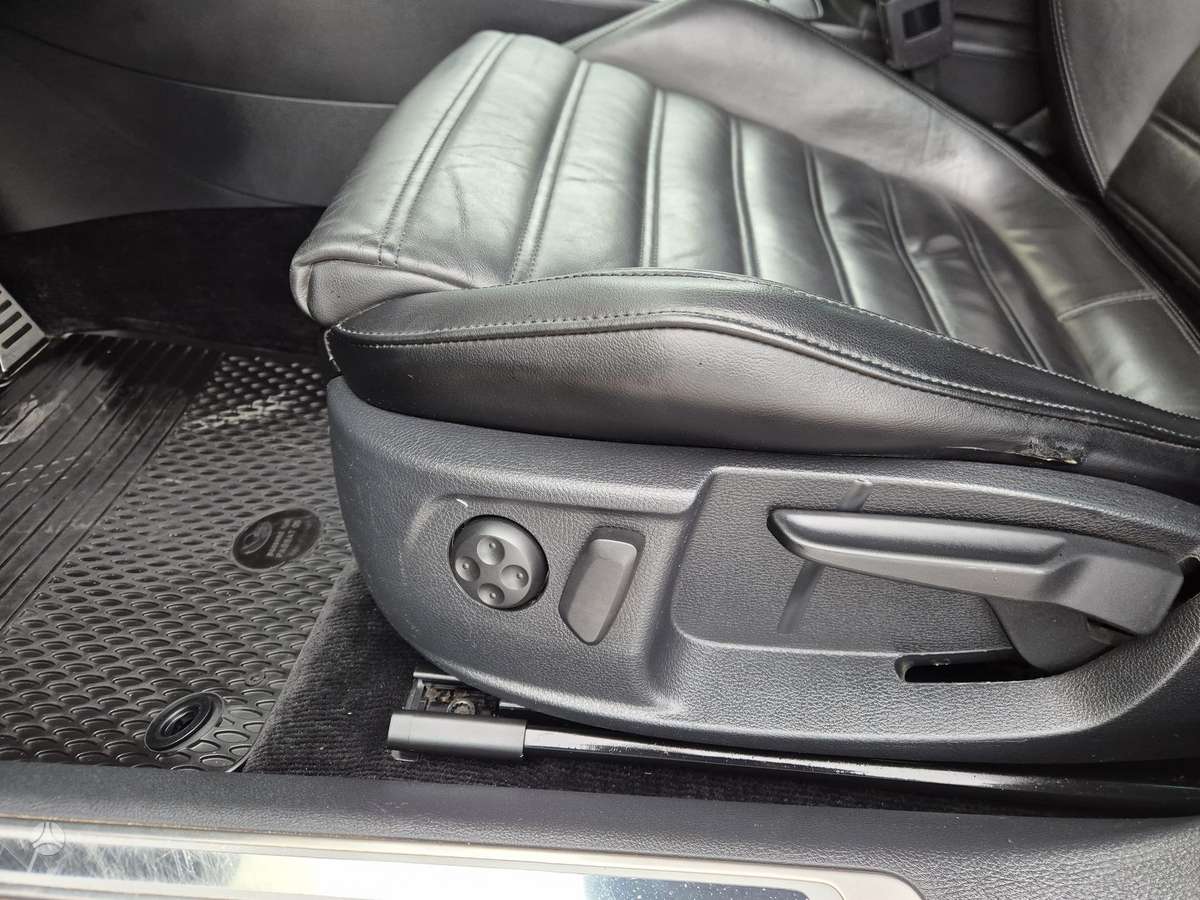 Volkswagen Passat, 2.0 l., Универсал