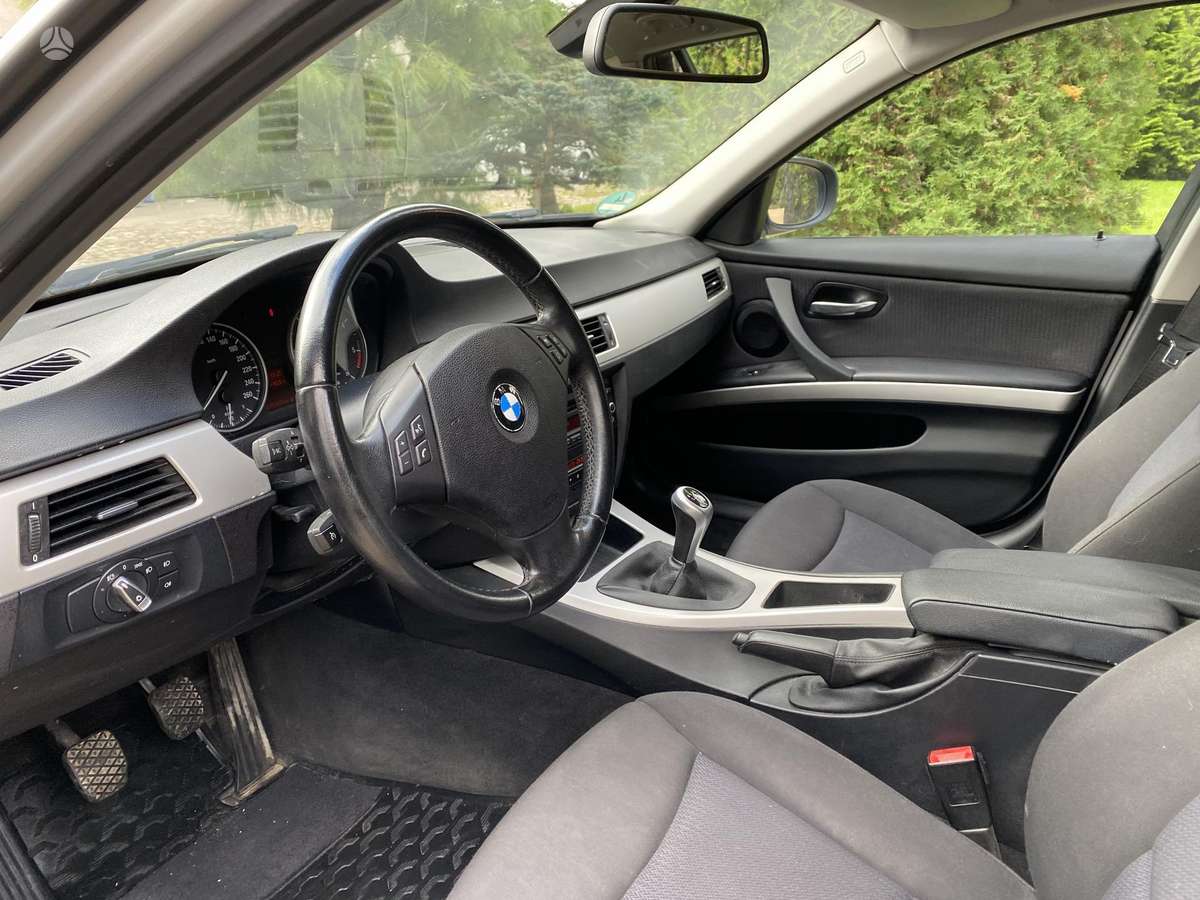 BMW 320, 2.0 l., Универсал