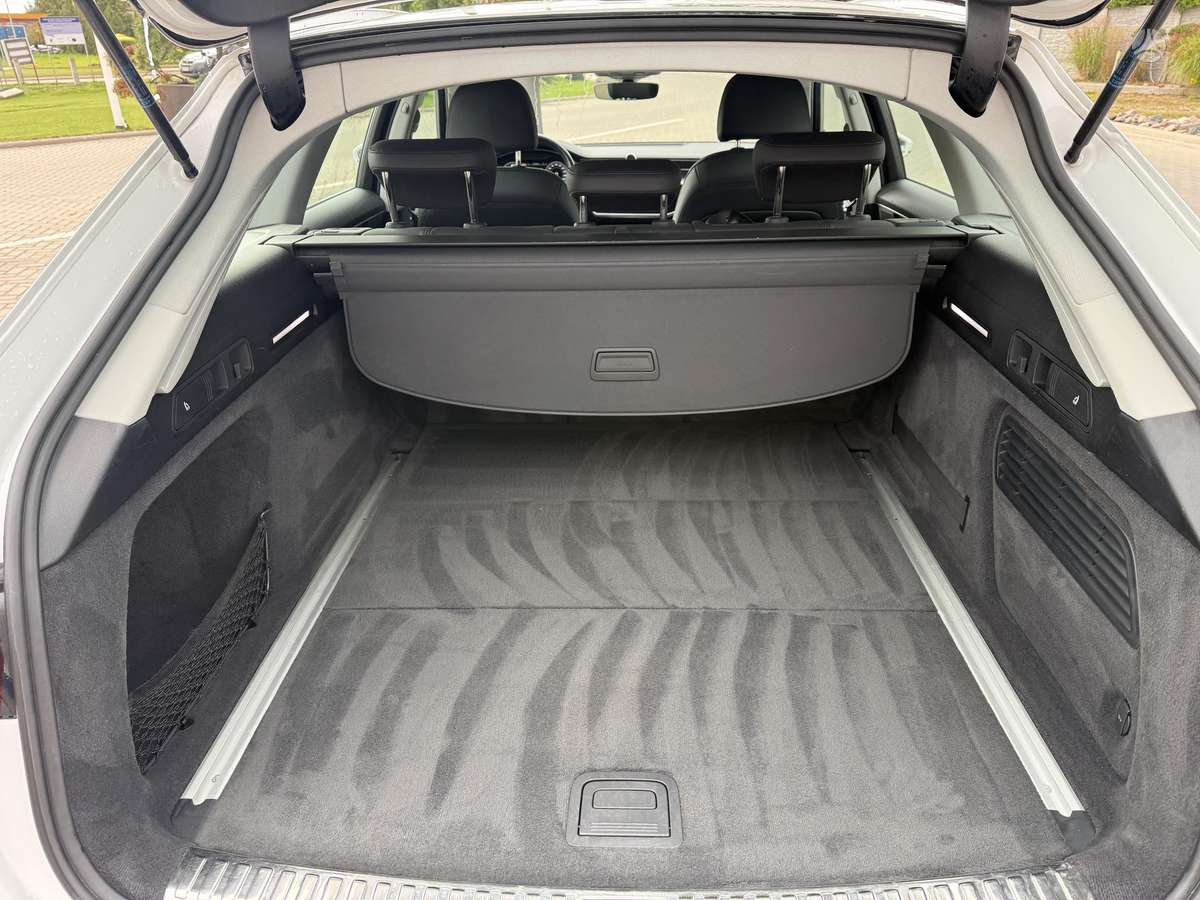 Audi A6, 2.0 l., universalas