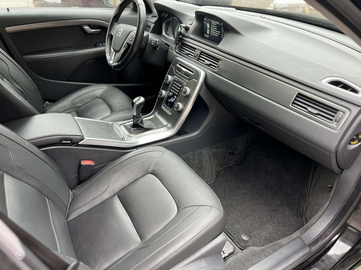 Volvo V70, 2.0 l., universalas
