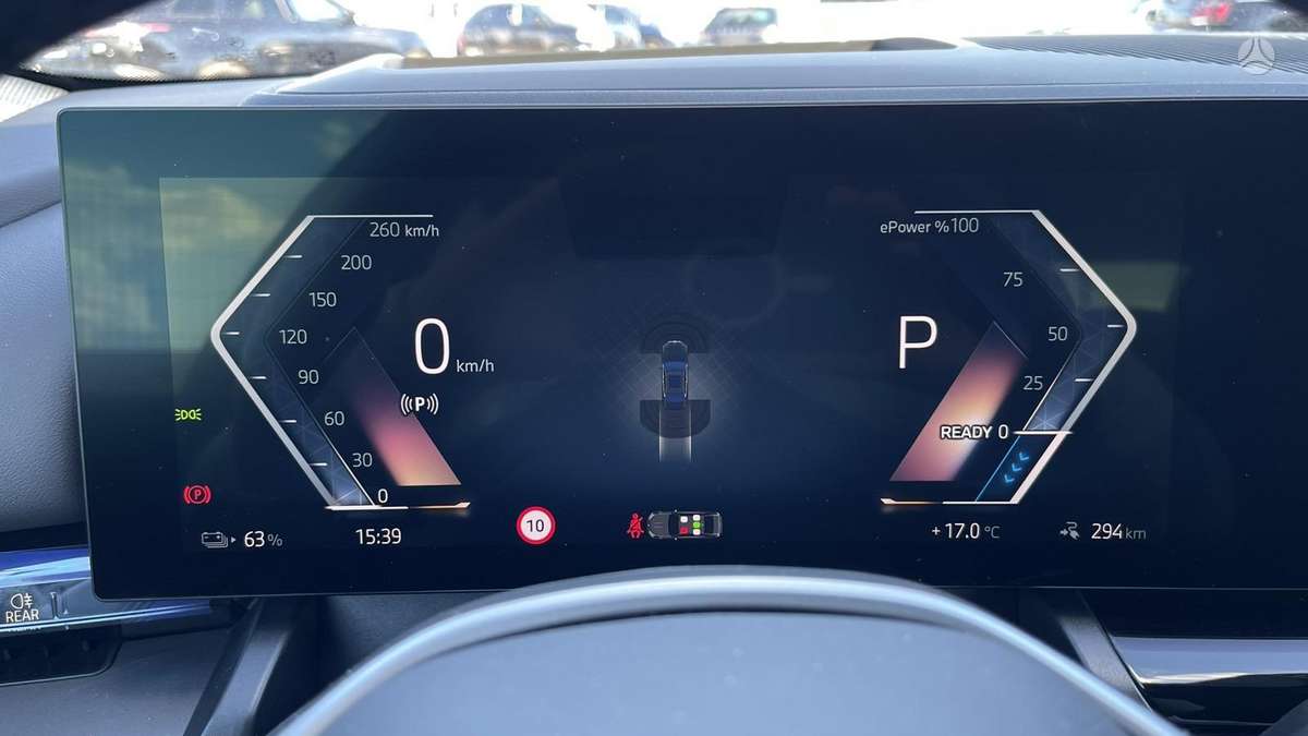 BMW i5, 81 кВт·ч, Седан
