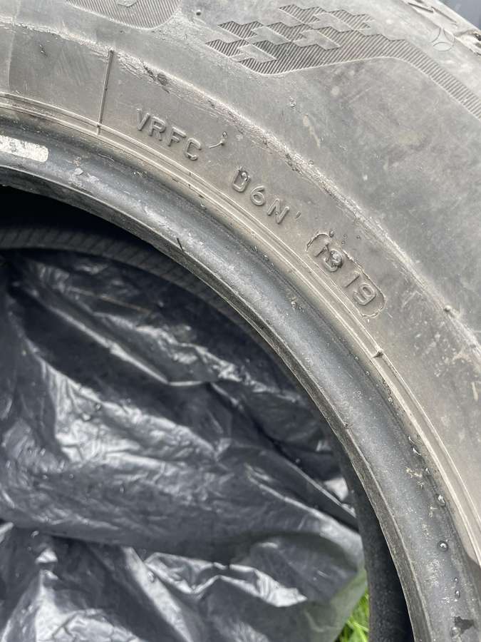 Bridgestone, vasarinės 225/60 R17