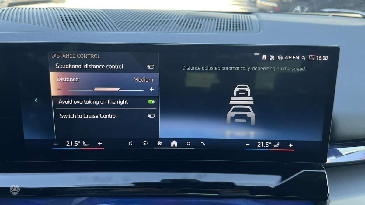 BMW i5, 81 кВт·ч, Седан
